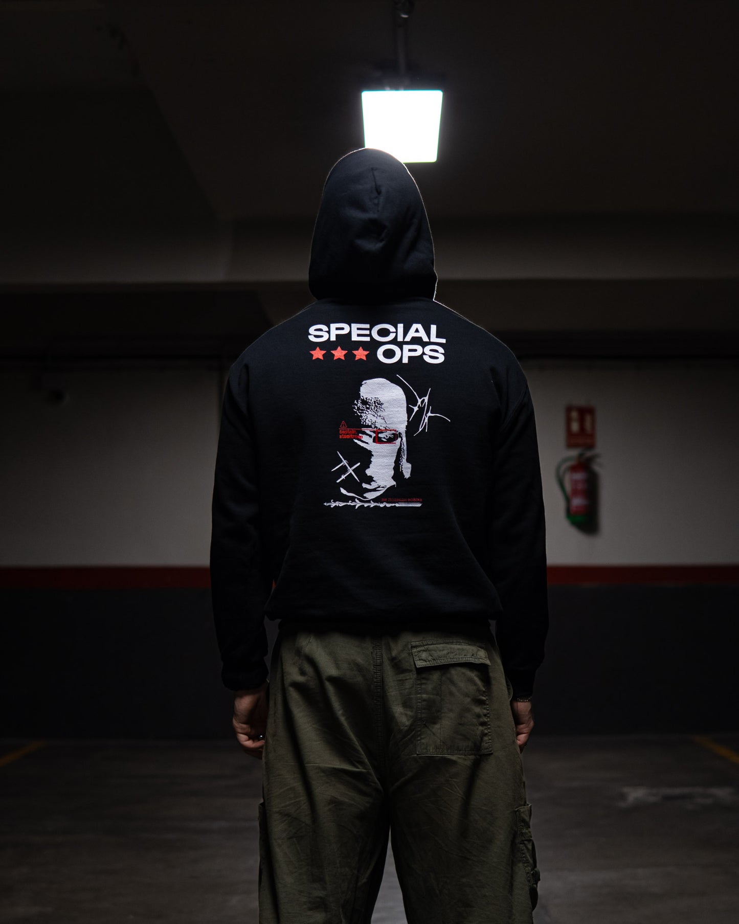 SUDADERA CON CAPUCHA SPECIAL OPS